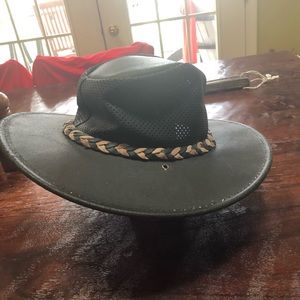 MinneTonka leather hat.